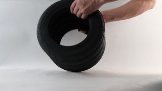 Stop Press Vibration Yokohama S-240-4 Luchtveeroplossing